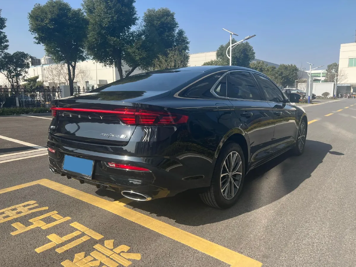 2025 Geely Preface 1.5T 181HP L4 7DCT,autocango,china used car exporter,china ev exporter,chinese used car exporter,chinese used ev exporter