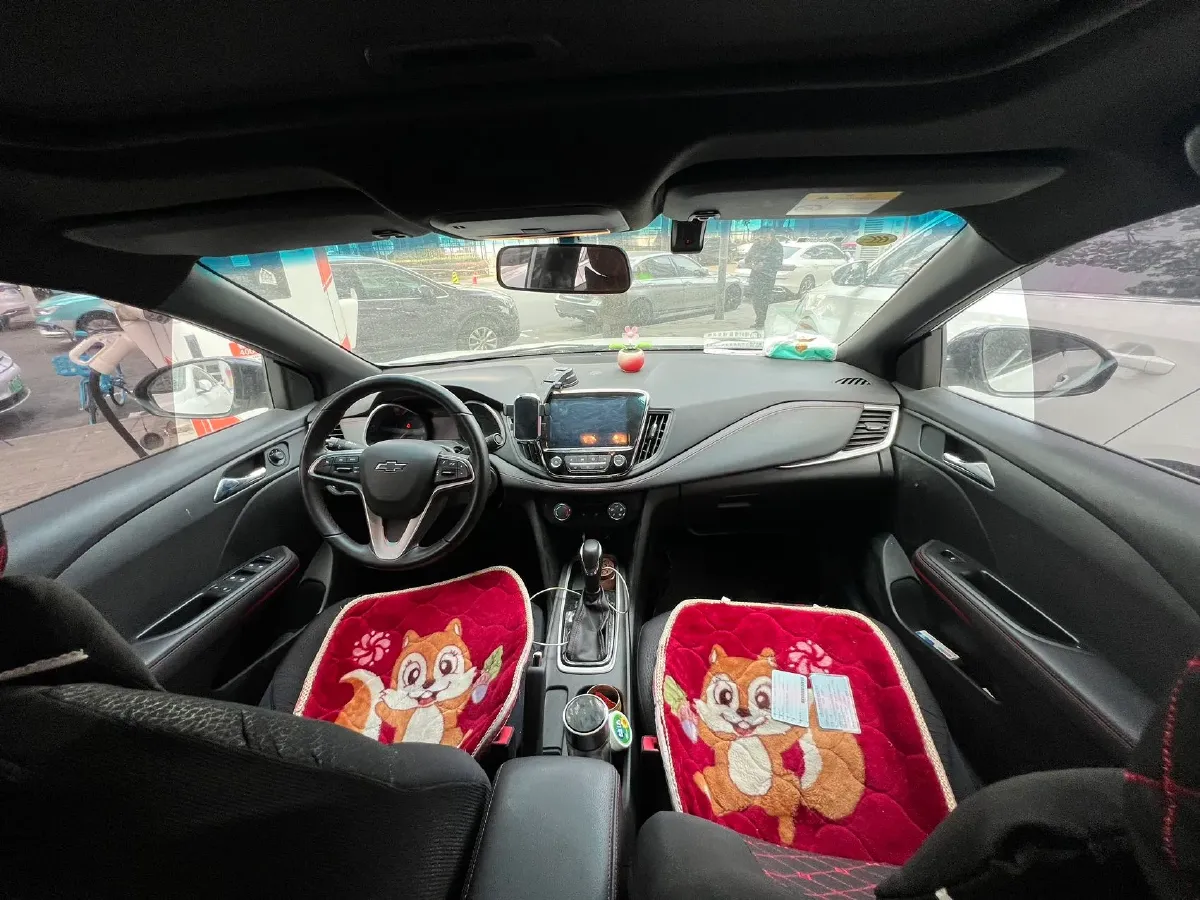 2022 Chevrolet Monza 1.3T 163HP L3 6AT,autocango,china used car exporter,china ev exporter,chinese used car exporter,chinese used ev exporter