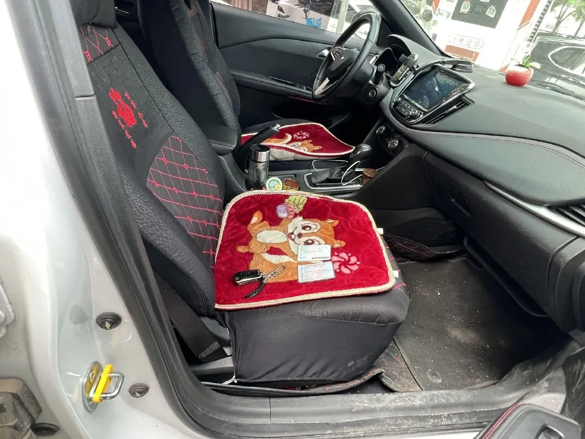 2022 Chevrolet Monza 1.3T 163HP L3 6AT,autocango,china used car exporter,china ev exporter,chinese used car exporter,chinese used ev exporter