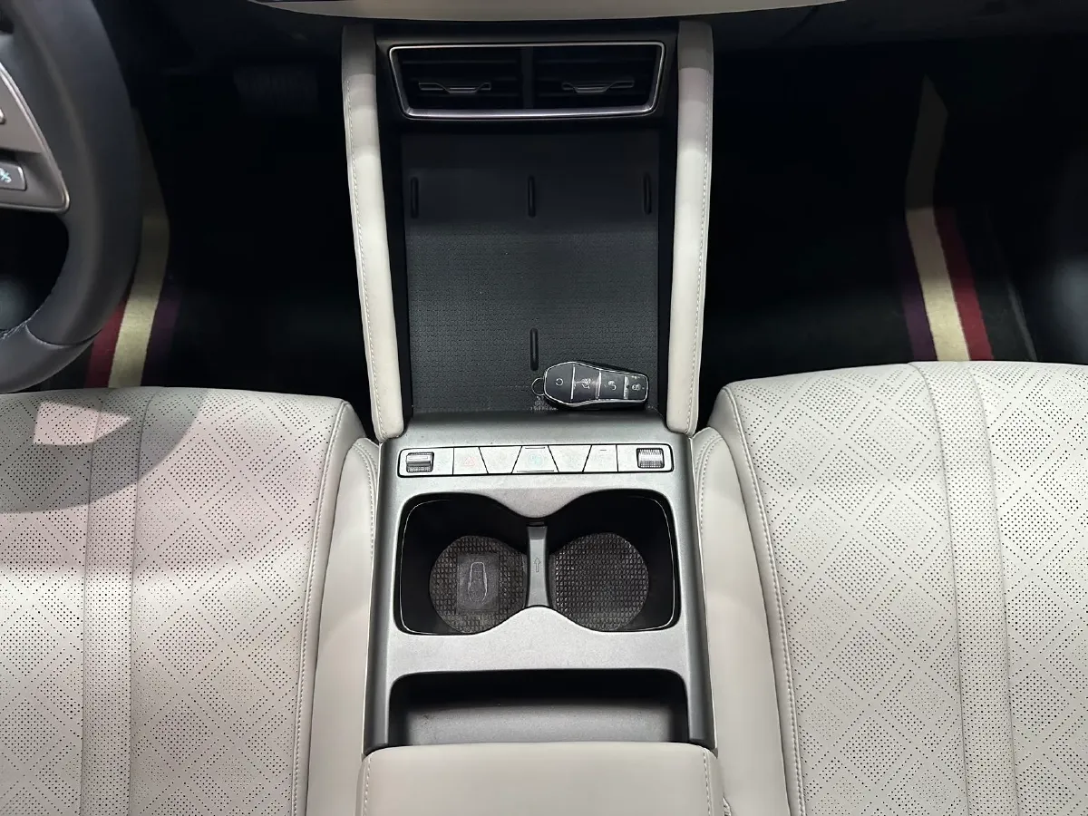 2025 BYD YuanUP BEV 45.12KWH,autocango,china used car exporter,china ev exporter,chinese used car exporter,chinese used ev exporter