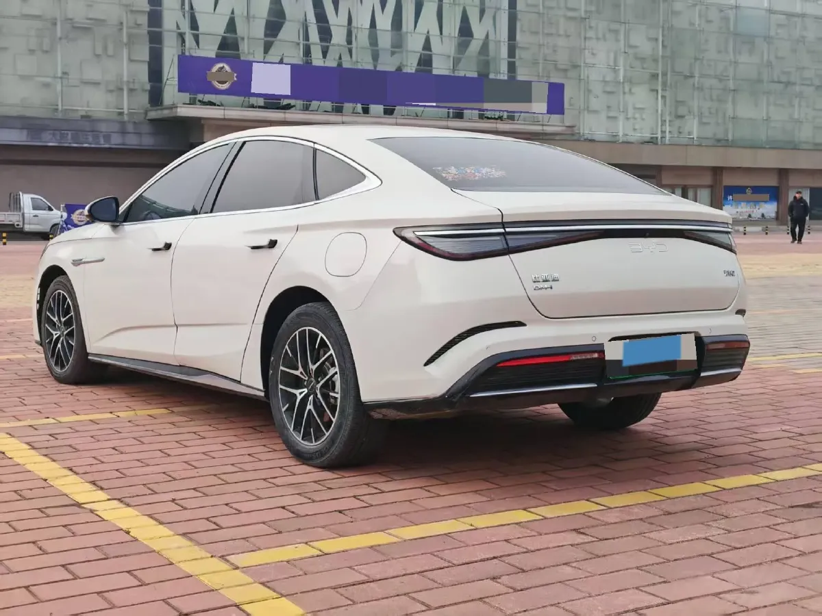 2025 BYD Seal07 DM-i 1.5L 101HP L4 E-CVT PHEV 17.6KWH,autocango,china used car exporter,china ev exporter,chinese used car exporter,chinese used ev exporter