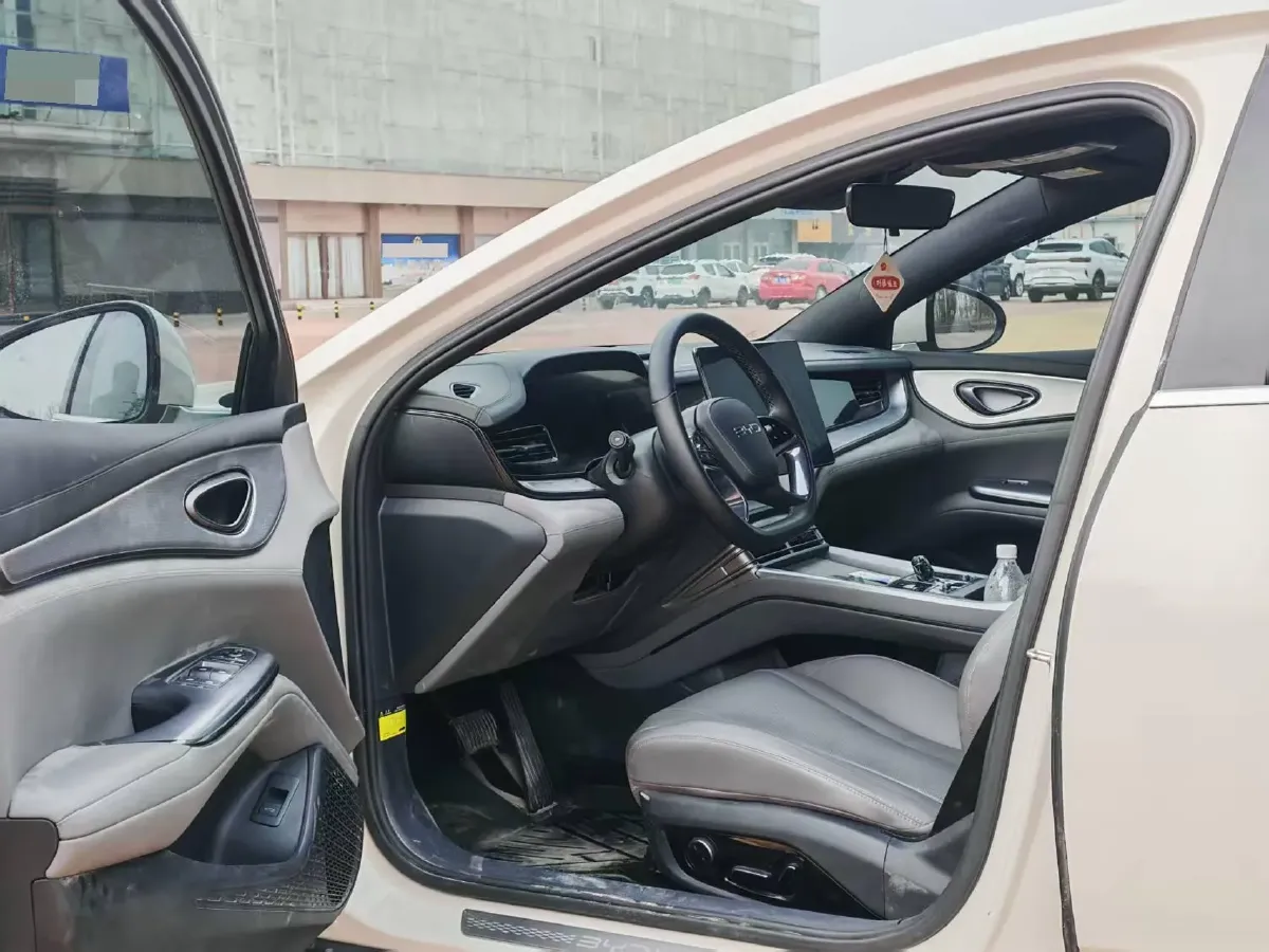 2025 BYD Seal07 DM-i 1.5L 101HP L4 E-CVT PHEV 17.6KWH,autocango,china used car exporter,china ev exporter,chinese used car exporter,chinese used ev exporter