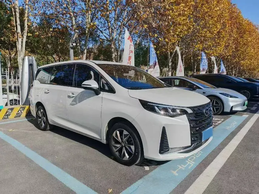 2023 GAC Trumpchi M6 1.5T 177HP L4 7DCT,autocango,china used car exporter,china ev exporter,chinese used car exporter,chinese used ev exporter