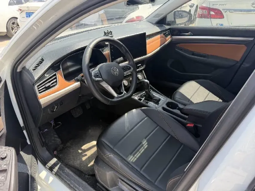2023 Volkswagen Bora 1.2T 116HP L4 7DCT,autocango,china used car exporter,china ev exporter,chinese used car exporter,chinese used ev exporter