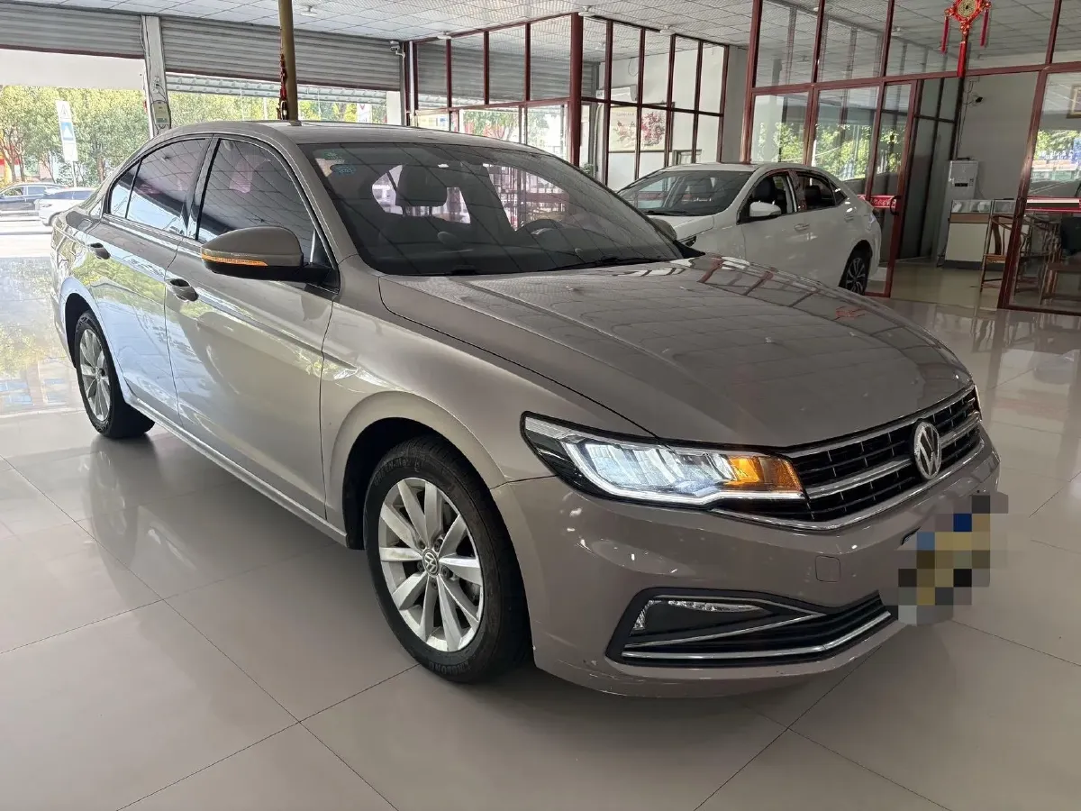 2019 Volkswagen Golf Sportsvan 1.6L 110HP L4 6AT,autocango,china used car exporter,china ev exporter,chinese used car exporter,chinese used ev exporter