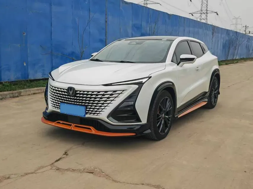 2023 ChangAn UNI-T 1.5T 188HP L4 7DCT,autocango,china used car exporter,china ev exporter,chinese used car exporter,chinese used ev exporter