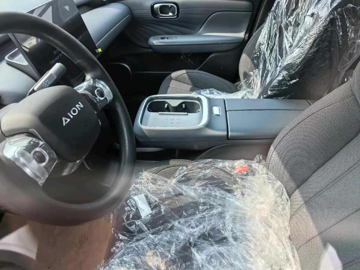 2025 Aion AION UT BEV,autocango,china used car exporter,china ev exporter,chinese used car exporter,chinese used ev exporter