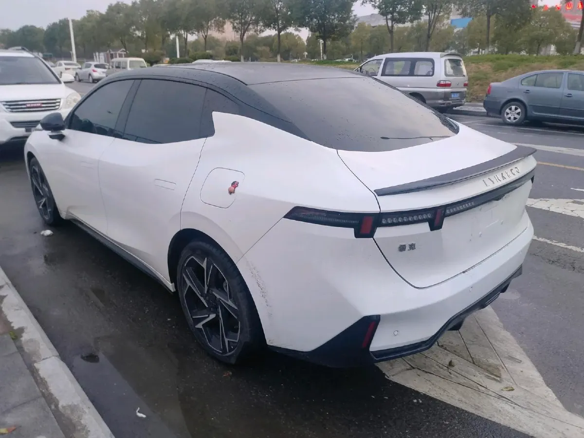 2024 LYNK&CO 01 2.0T 254HP L4 8AT,autocango,china used car exporter,china ev exporter,chinese used car exporter,chinese used ev exporter