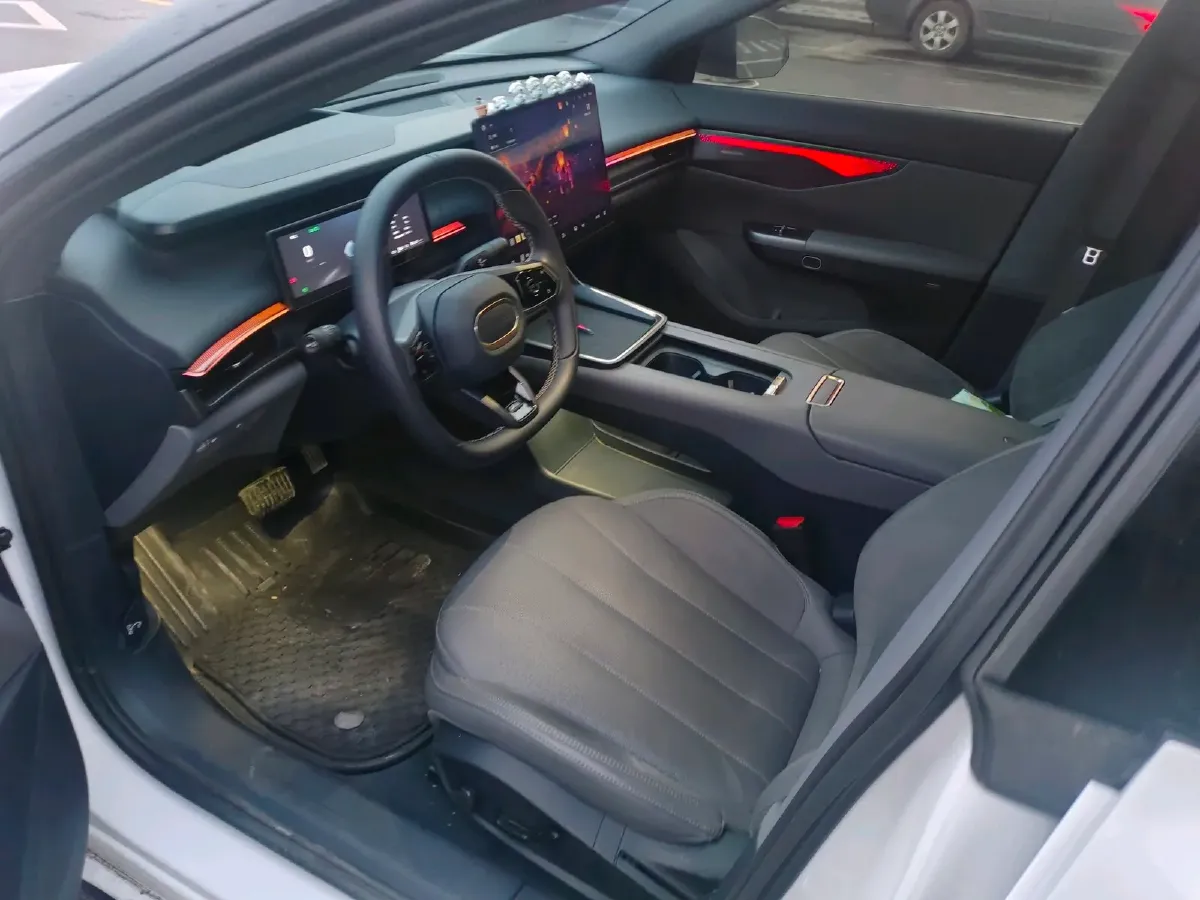 2024 LYNK&CO 01 2.0T 254HP L4 8AT,autocango,china used car exporter,china ev exporter,chinese used car exporter,chinese used ev exporter