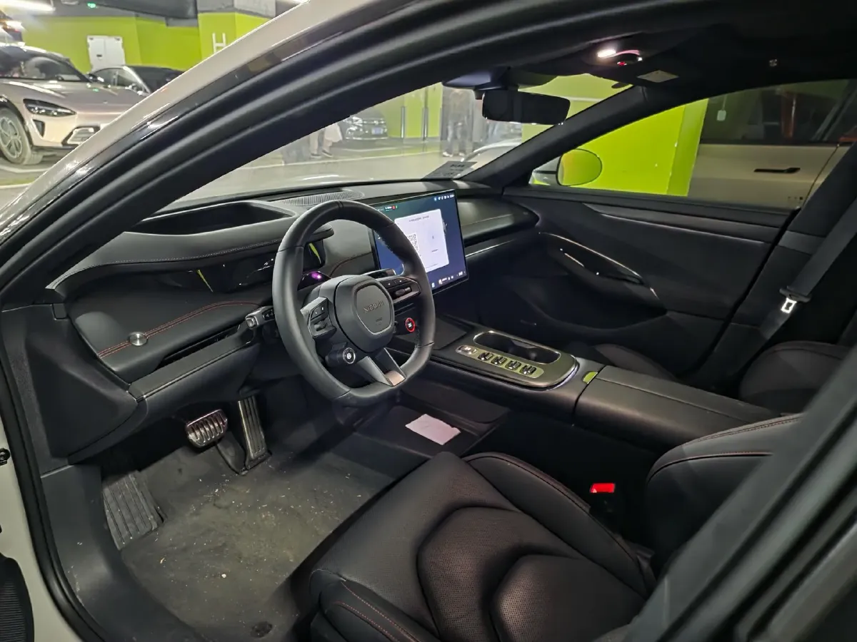 2024 MI SU7 BEV 101KWH,autocango,china used car exporter,china ev exporter,chinese used car exporter,chinese used ev exporter