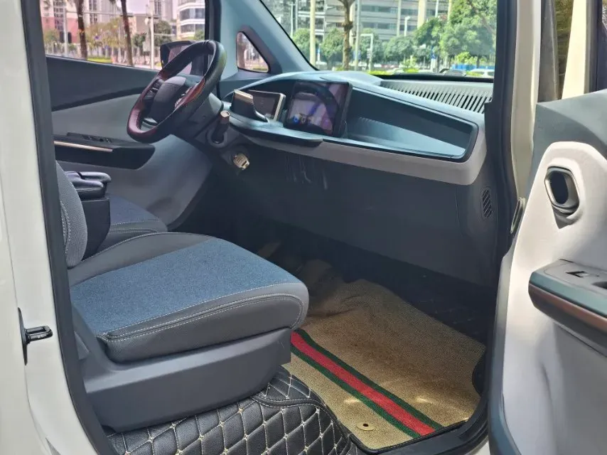 2020 BaoJun E200 BEV 28KWH,autocango,china used car exporter,china ev exporter,chinese used car exporter,chinese used ev exporter