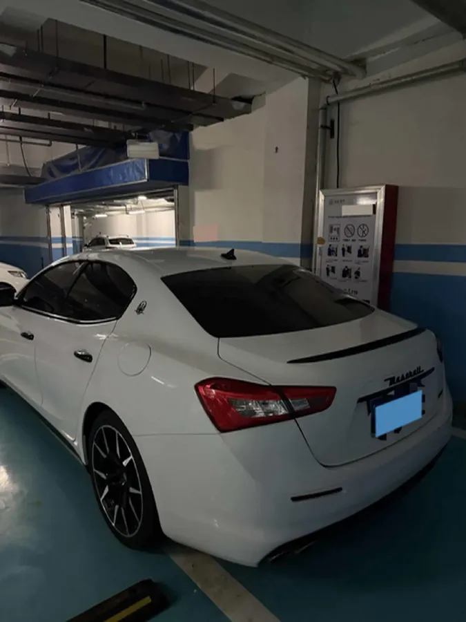 2018 Maserati Ghibli 3.0T 350HP V6 8AT,autocango,china used car exporter,china ev exporter,chinese used car exporter,chinese used ev exporter
