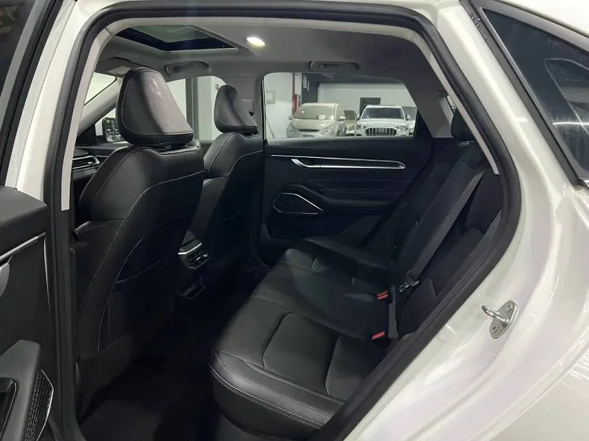 2022 Geely Emgrand 1.5L 114HP L4 CVT,autocango,china used car exporter,china ev exporter,chinese used car exporter,chinese used ev exporter