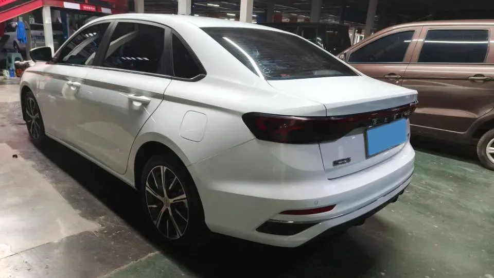 2022 Geely Emgrand 1.5L 114HP L4 CVT,autocango,china used car exporter,china ev exporter,chinese used car exporter,chinese used ev exporter
