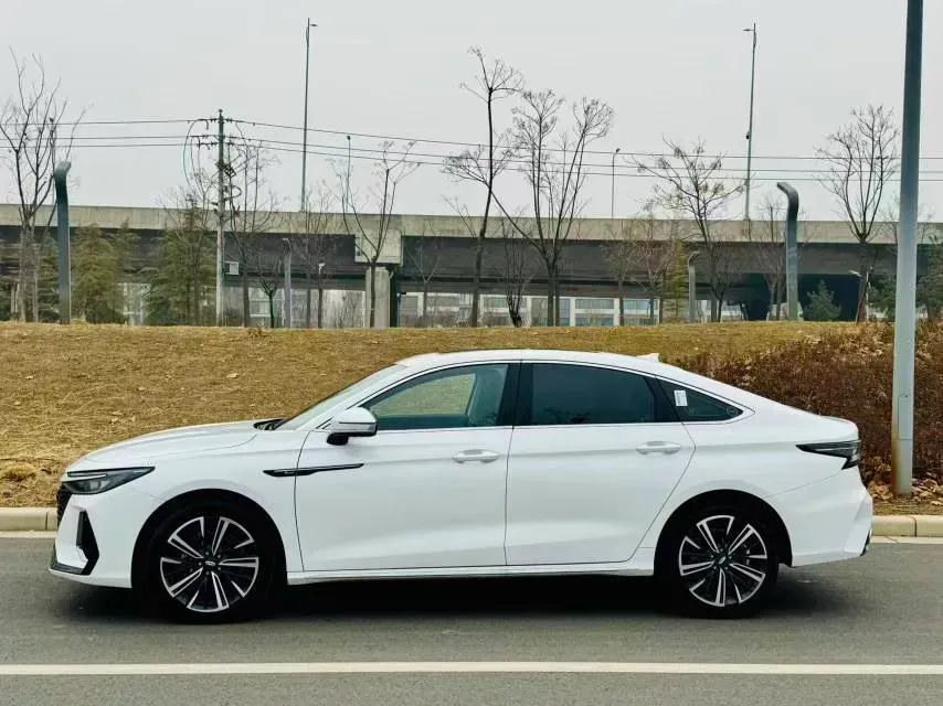 2022 Chery Arrizo 8 1.6T 197HP L4 7DCT,autocango,china used car exporter,china ev exporter,chinese used car exporter,chinese used ev exporter