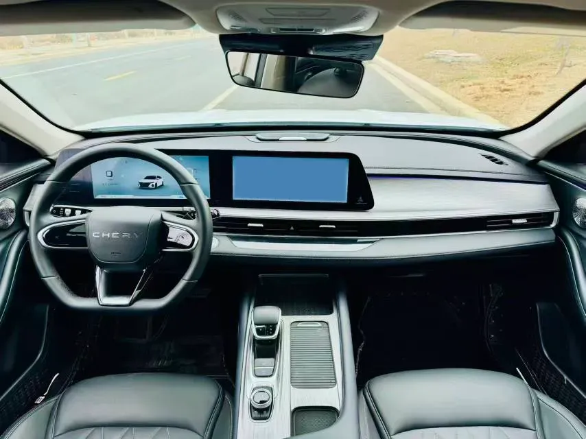 2022 Chery Arrizo 8 1.6T 197HP L4 7DCT,autocango,china used car exporter,china ev exporter,chinese used car exporter,chinese used ev exporter