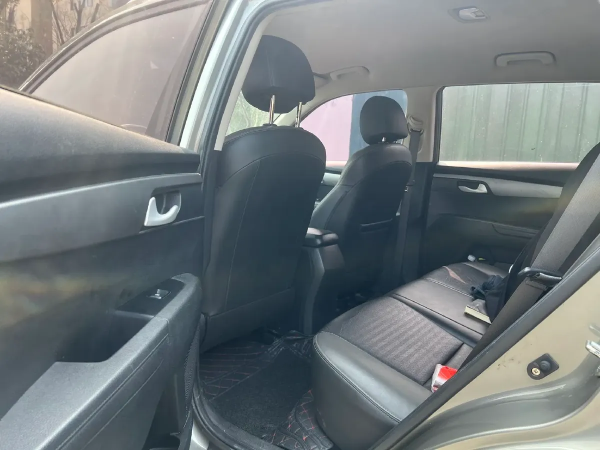 2018 Kia Sportage R 2.0L 160HP L4 6MT,autocango,china used car exporter,china ev exporter,chinese used car exporter,chinese used ev exporter