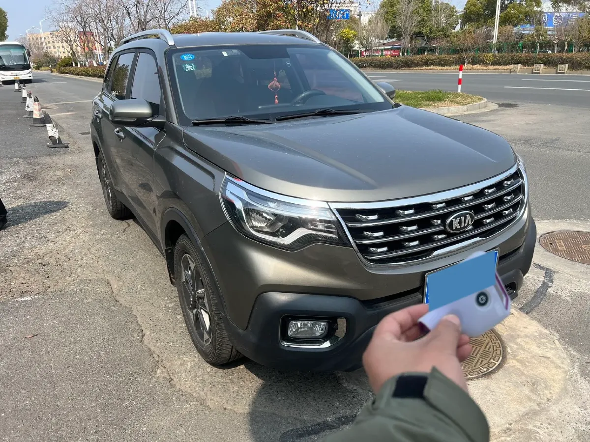 2018 Kia Sportage R 2.0L 160HP L4 6MT,autocango,china used car exporter,china ev exporter,chinese used car exporter,chinese used ev exporter