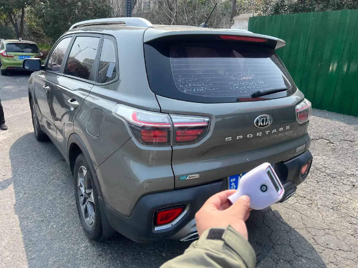 2018 Kia Sportage R 2.0L 160HP L4 6MT,autocango,china used car exporter,china ev exporter,chinese used car exporter,chinese used ev exporter