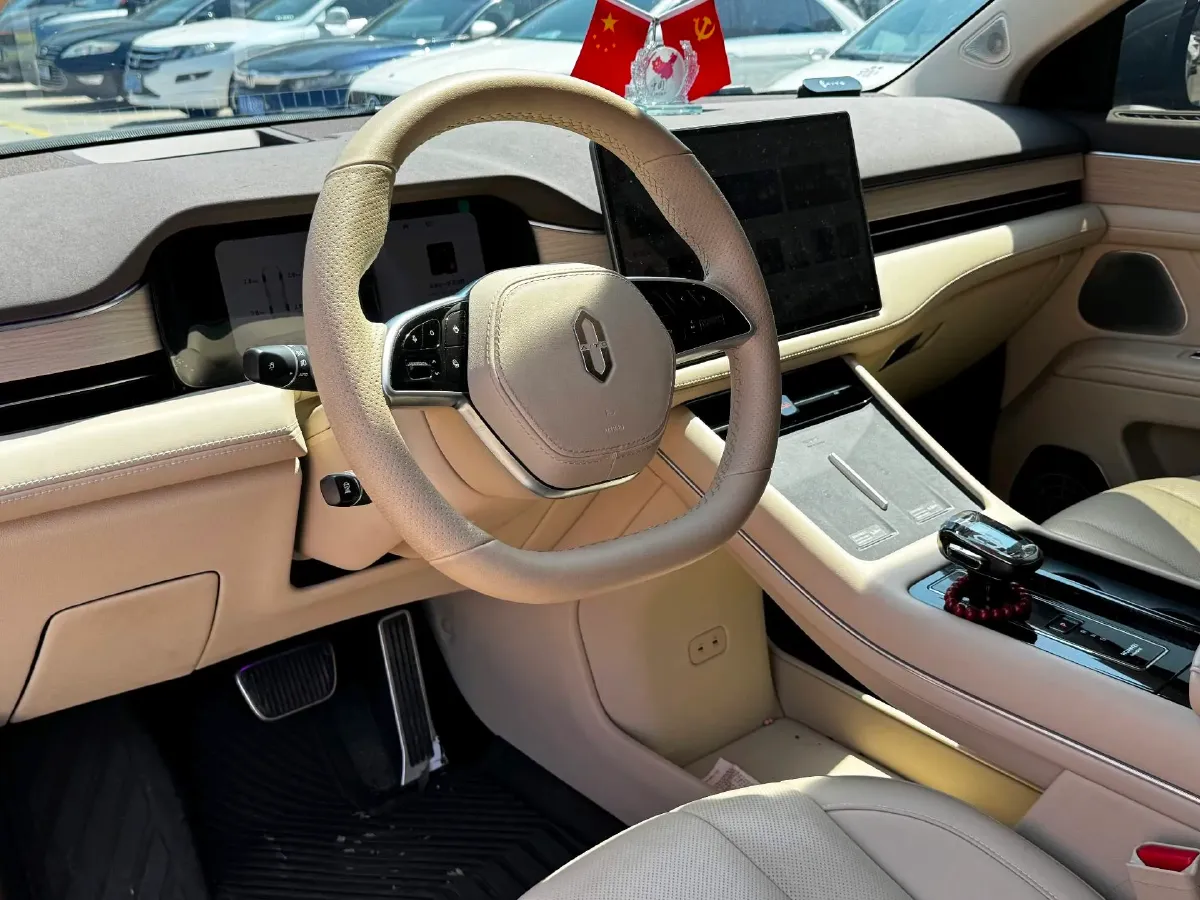 2024 AITO AITO M7 1.5T 152HP L4 REEV 40KWH,autocango,china used car exporter,china ev exporter,chinese used car exporter,chinese used ev exporter