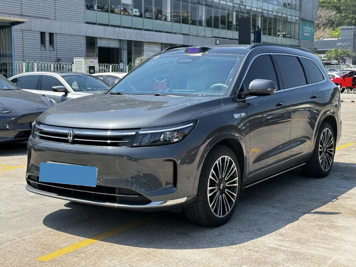 2024 AITO AITO M7 1.5T 152HP L4 REEV 40KWH,autocango,china used car exporter,china ev exporter,chinese used car exporter,chinese used ev exporter
