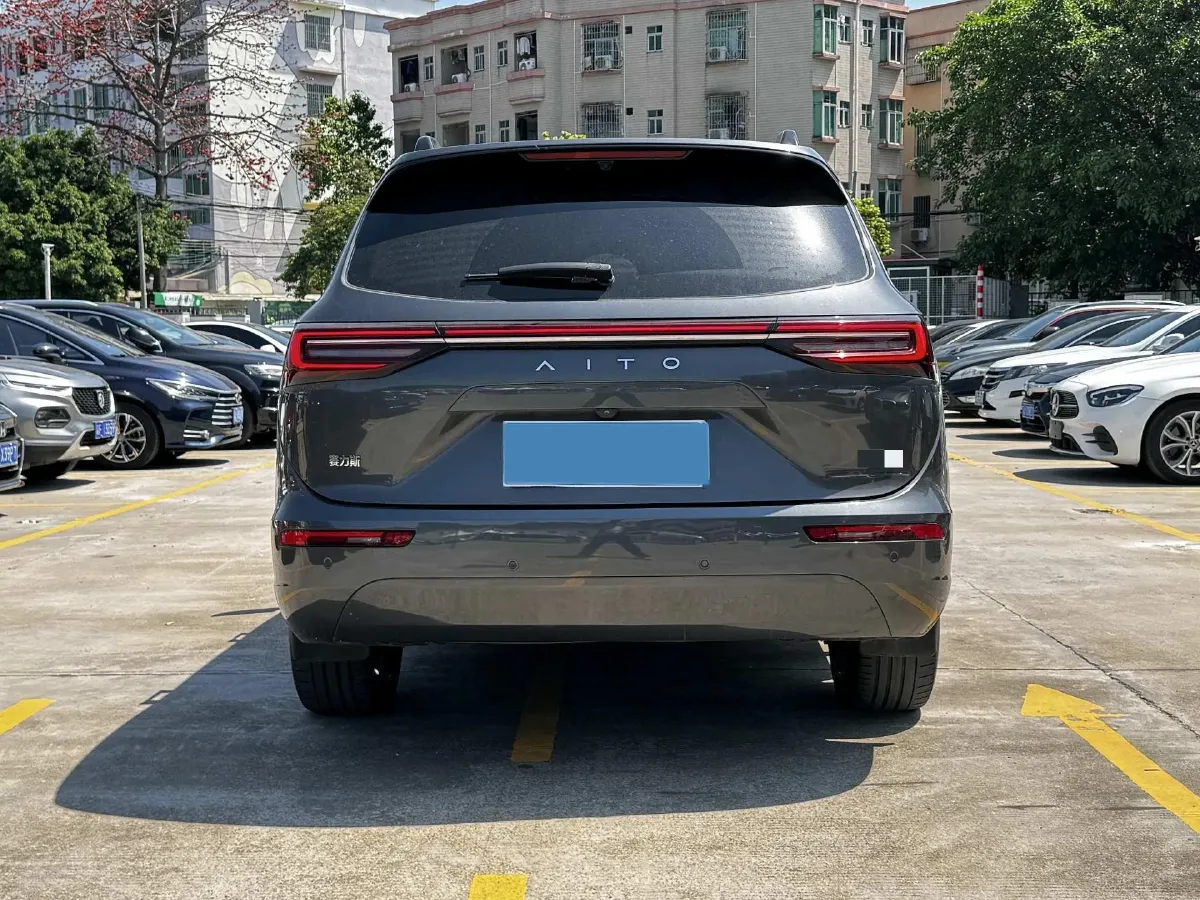 2024 AITO AITO M7 1.5T 152HP L4 REEV 40KWH,autocango,china used car exporter,china ev exporter,chinese used car exporter,chinese used ev exporter