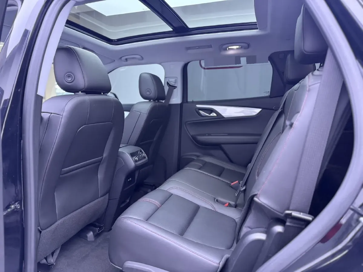 2023 Chevrolet Blazer 2.0T 237HP L4 9AT,autocango,china used car exporter,china ev exporter,chinese used car exporter,chinese used ev exporter