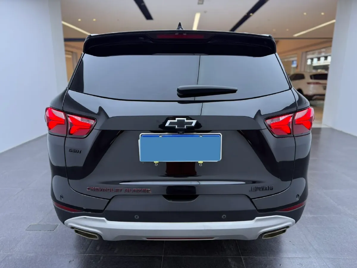 2023 Chevrolet Blazer 2.0T 237HP L4 9AT,autocango,china used car exporter,china ev exporter,chinese used car exporter,chinese used ev exporter