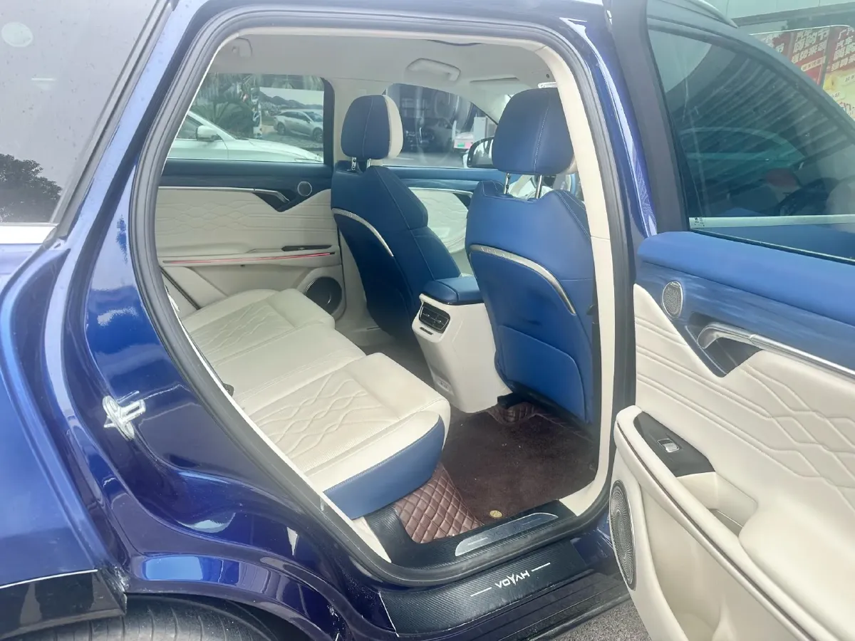 2021 Voyah FREE Range Extended 109HP REEV 33KWH,autocango,china used car exporter,china ev exporter,chinese used car exporter,chinese used ev exporter