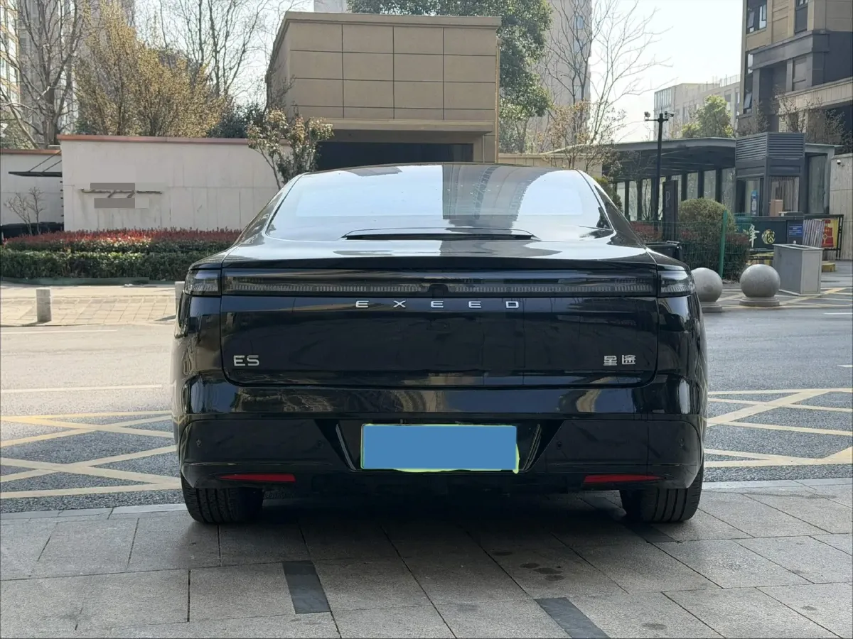 2025 Exceed Sterra ES REEV 156HP REEV 34.7KWH,autocango,china used car exporter,china ev exporter,chinese used car exporter,chinese used ev exporter