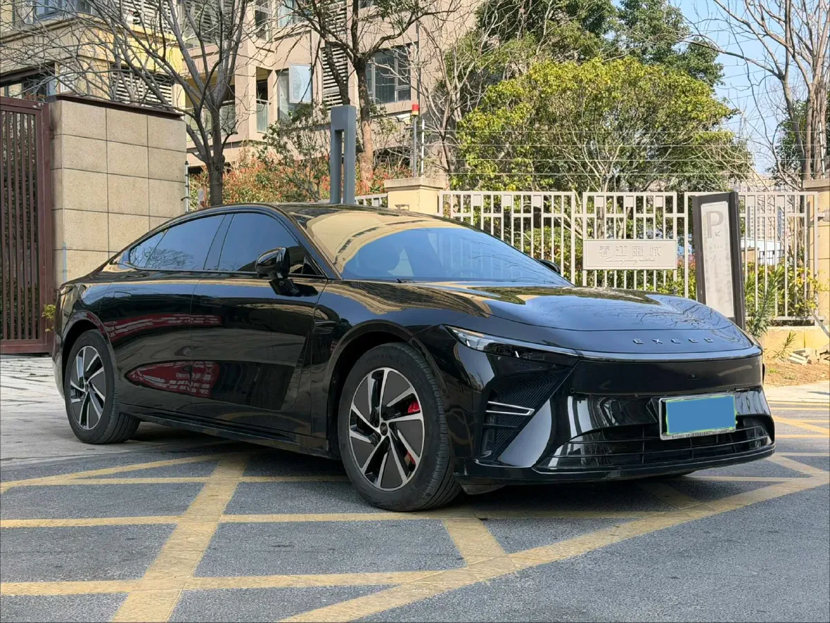 2025 Exceed Sterra ES REEV 156HP REEV 34.7KWH,autocango,china used car exporter,china ev exporter,chinese used car exporter,chinese used ev exporter