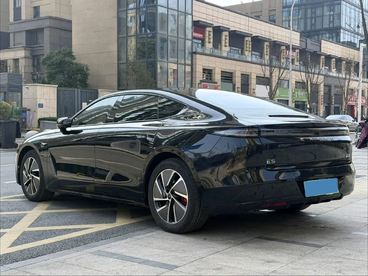 2025 Exceed Sterra ES REEV 156HP REEV 34.7KWH,autocango,china used car exporter,china ev exporter,chinese used car exporter,chinese used ev exporter