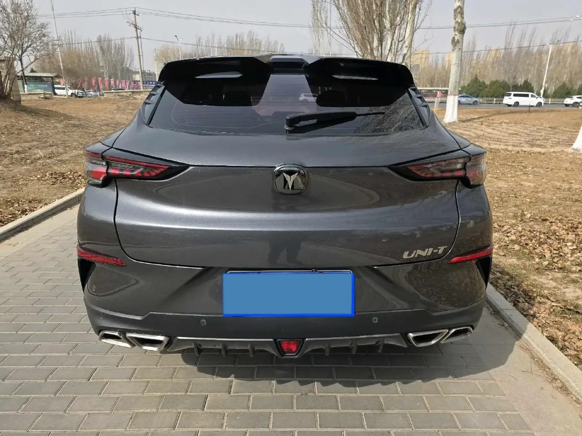 2020 ChangAn UNI-T 1.5T 180HP L4 7DCT,autocango,china used car exporter,china ev exporter,chinese used car exporter,chinese used ev exporter