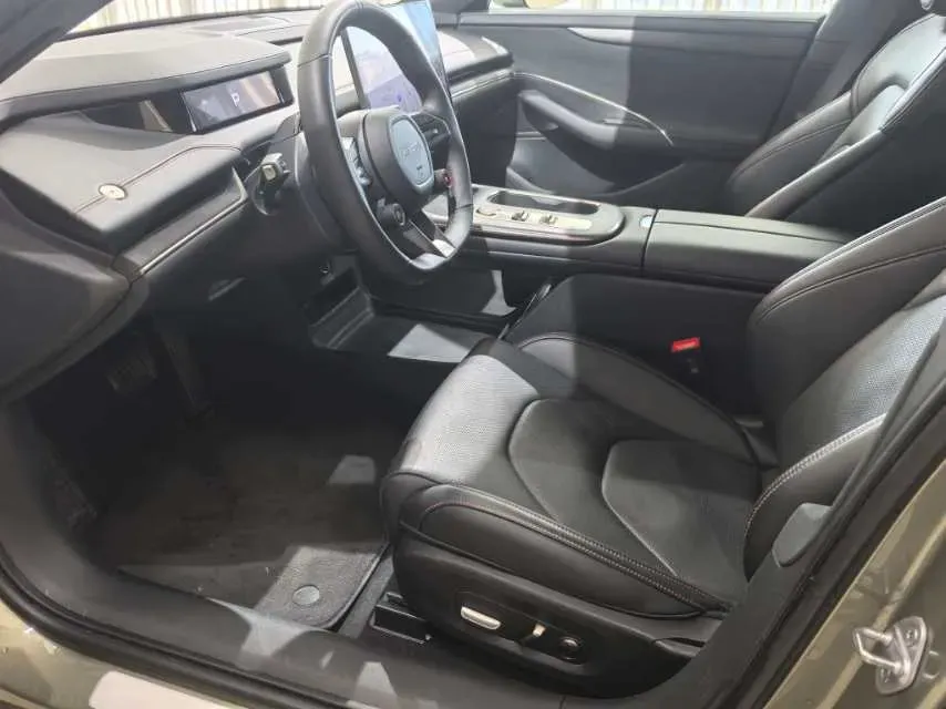 2024 MI SU7 BEV 73.6KWH,autocango,china used car exporter,china ev exporter,chinese used car exporter,chinese used ev exporter