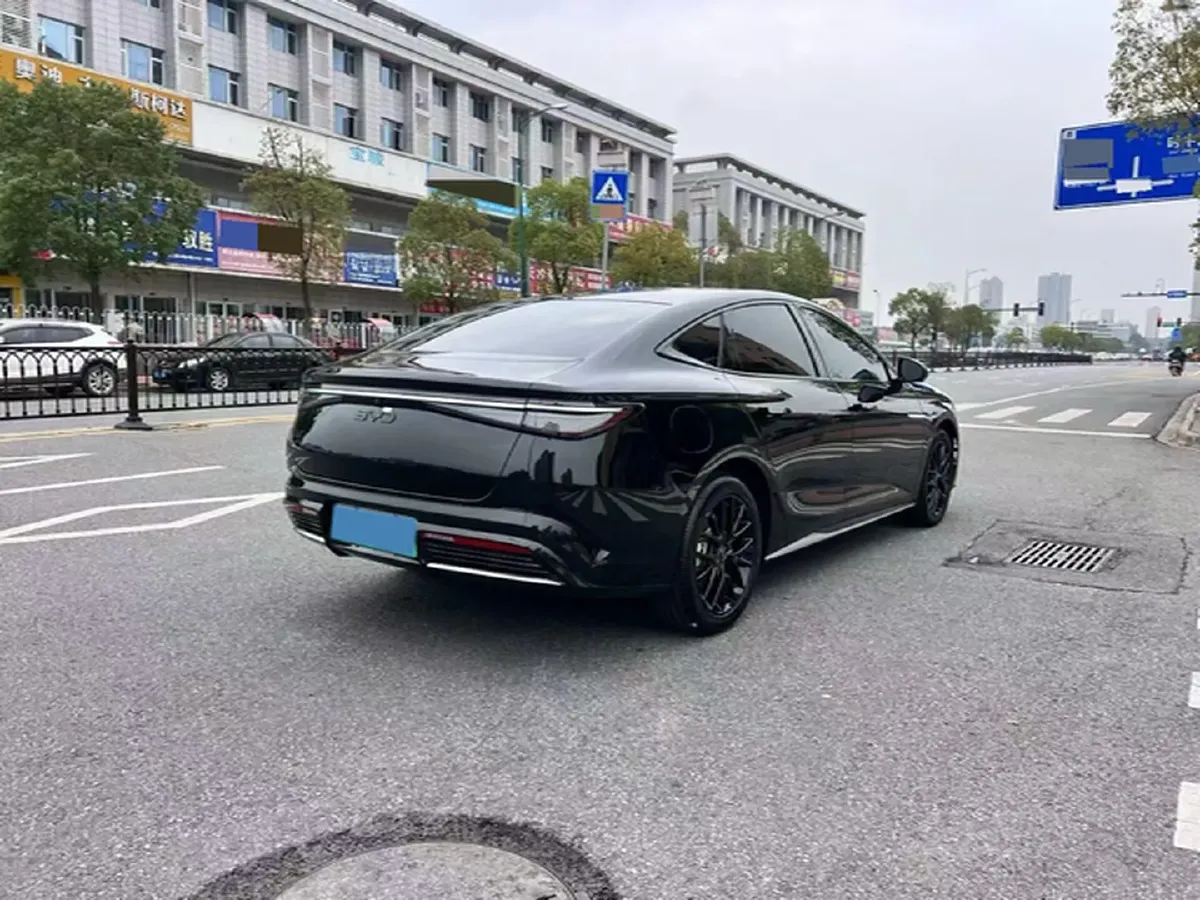 2025 BYD Seal07 DM-i 1.5L 101HP L4 E-CVT PHEV 10.08KWH,autocango,china used car exporter,china ev exporter,chinese used car exporter,chinese used ev exporter