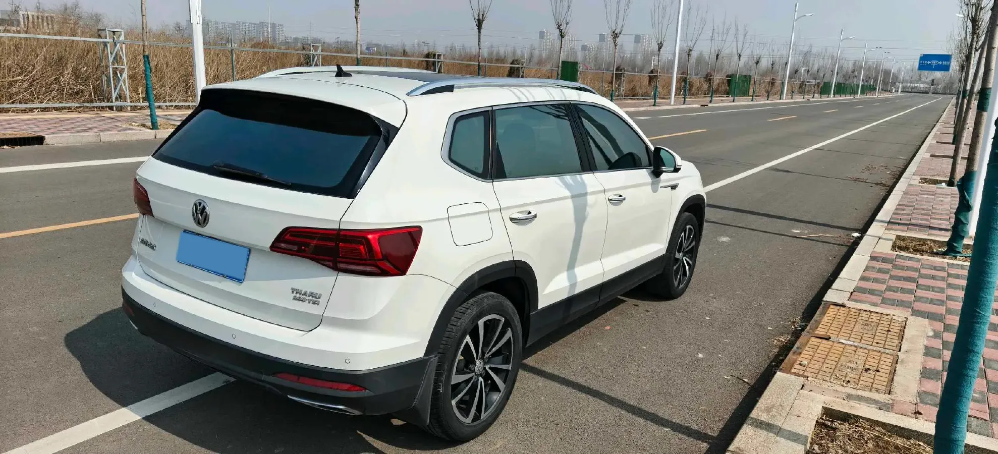 2019 MINI MINI 1.5T 102HP L3 7DCT,autocango,china used car exporter,china ev exporter,chinese used car exporter,chinese used ev exporter