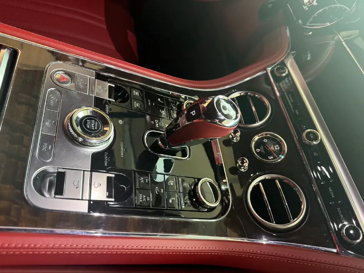 2020 Bentley Continental 4.0T 549HP V8 8DCT,autocango,china used car exporter,china ev exporter,chinese used car exporter,chinese used ev exporter