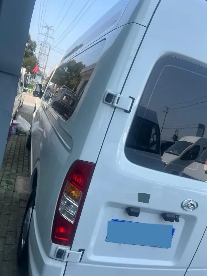 2021 MAXUS XinTu V80 2.0T 139HP L4 6MT,autocango,china used car exporter,china ev exporter,chinese used car exporter,chinese used ev exporter