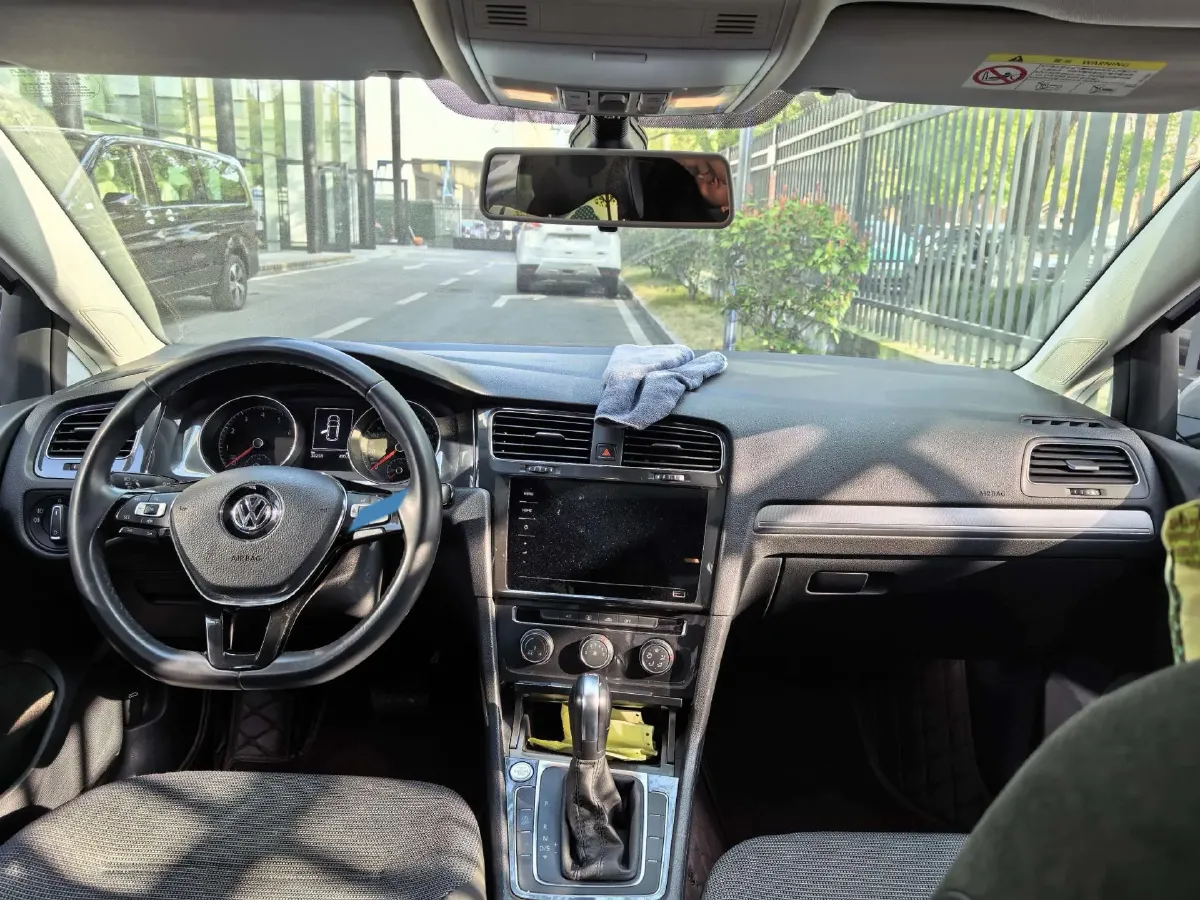 2020 Volkswagen Golf 1.4T 150HP L4 7DCT,autocango,china used car exporter,china ev exporter,chinese used car exporter,chinese used ev exporter