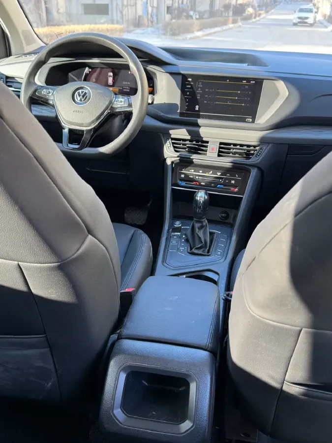 2021 Volkswagen Tharu 1.4T 150HP L4 7DCT,autocango,china used car exporter,china ev exporter,chinese used car exporter,chinese used ev exporter