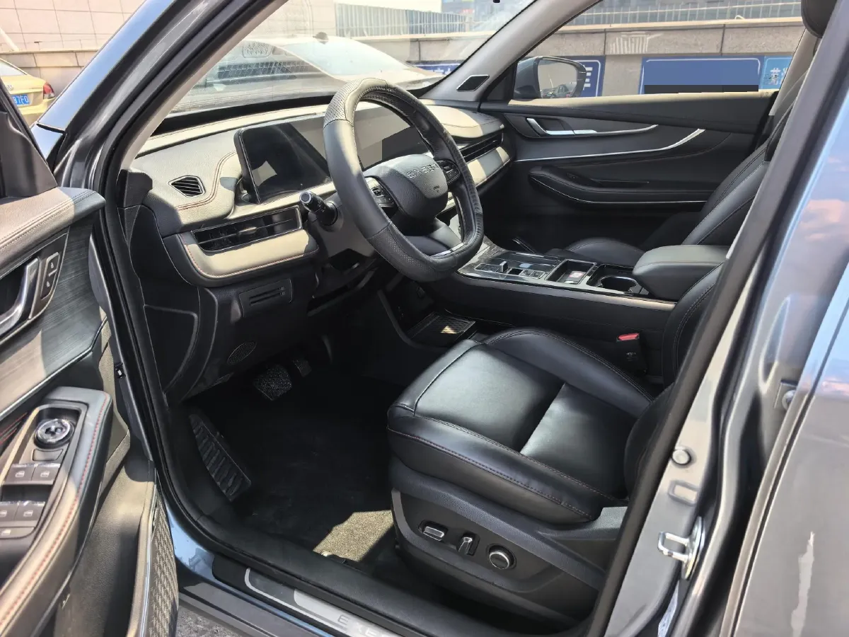 2019 Exceed LX 1.6T 197HP L4 7DCT,autocango,china used car exporter,china ev exporter,chinese used car exporter,chinese used ev exporter