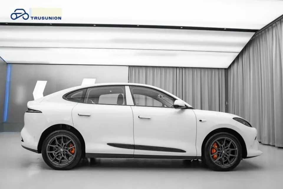 2025 IM LS6 BEV 75KWH,autocango,china used car exporter,china ev exporter,chinese used car exporter,chinese used ev exporter