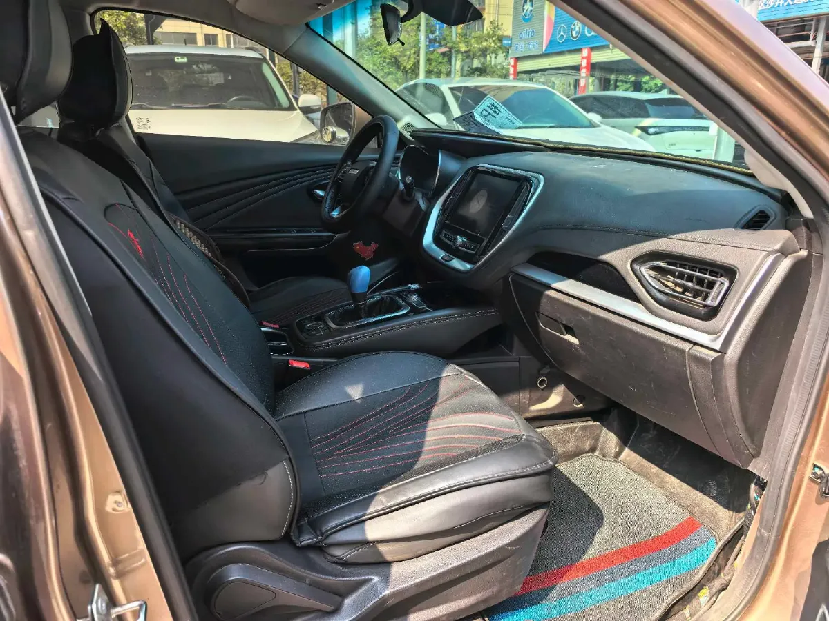 2018 DongFeng Fengon Fengon 580 1.5T 150HP L4 6MT,autocango,china used car exporter,china ev exporter,chinese used car exporter,chinese used ev exporter