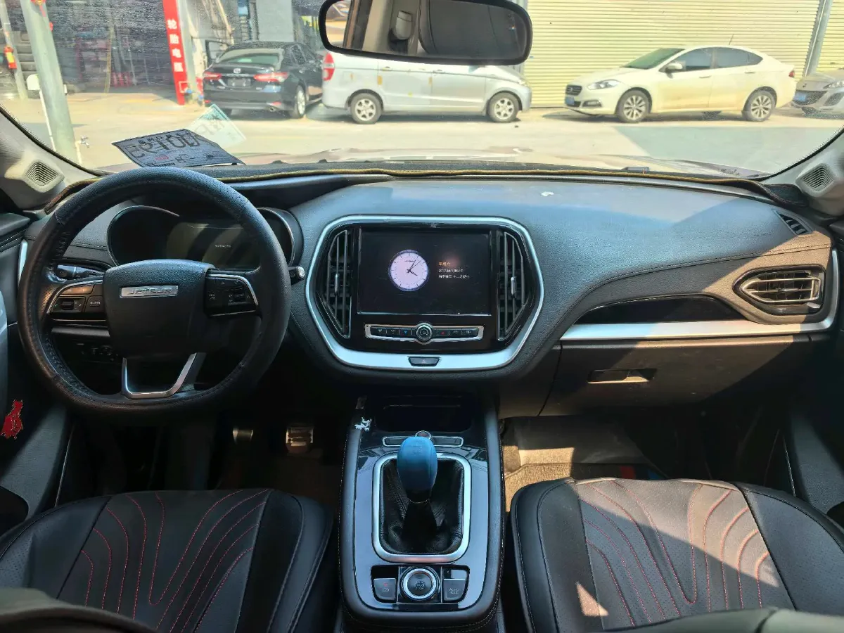 2018 DongFeng Fengon Fengon 580 1.5T 150HP L4 6MT,autocango,china used car exporter,china ev exporter,chinese used car exporter,chinese used ev exporter