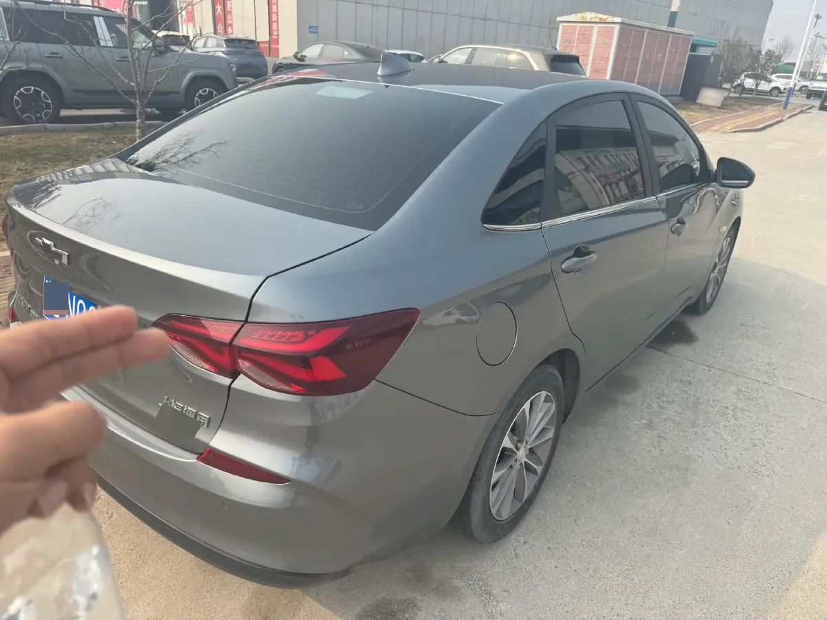 2021 Chevrolet Monza 1.5L 113HP L4 6AT,autocango,china used car exporter,china ev exporter,chinese used car exporter,chinese used ev exporter