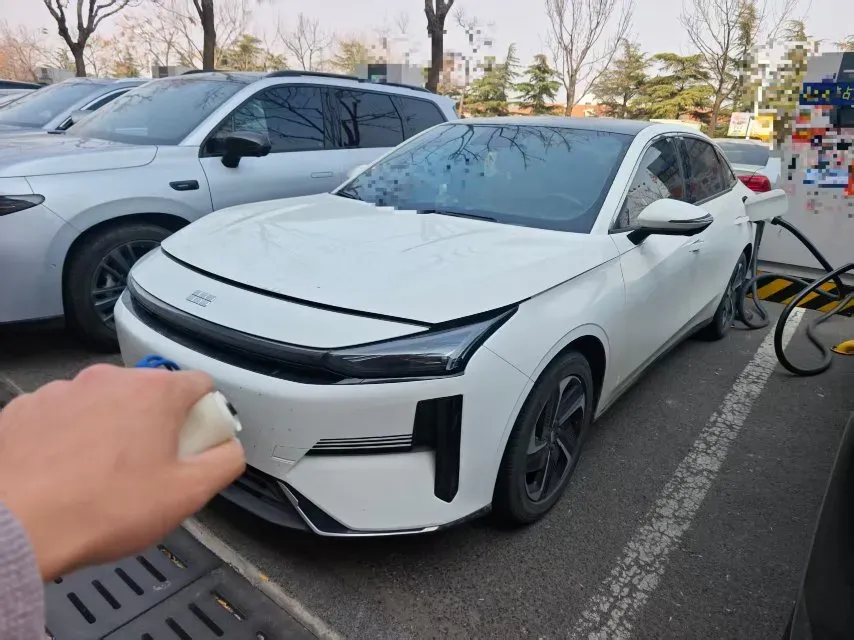 2023 Geely Galaxy L6 1.5T 163HP L4 3DHT PHEV,autocango,china used car exporter,china ev exporter,chinese used car exporter,chinese used ev exporter