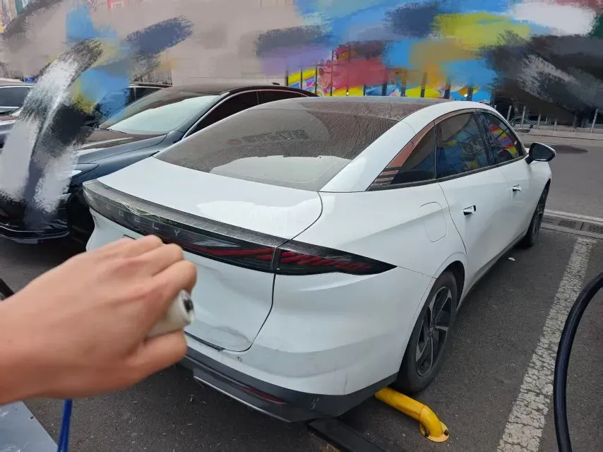 2023 Geely Galaxy L6 1.5T 163HP L4 3DHT PHEV,autocango,china used car exporter,china ev exporter,chinese used car exporter,chinese used ev exporter