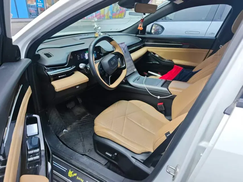 2023 Geely Galaxy L6 1.5T 163HP L4 3DHT PHEV,autocango,china used car exporter,china ev exporter,chinese used car exporter,chinese used ev exporter