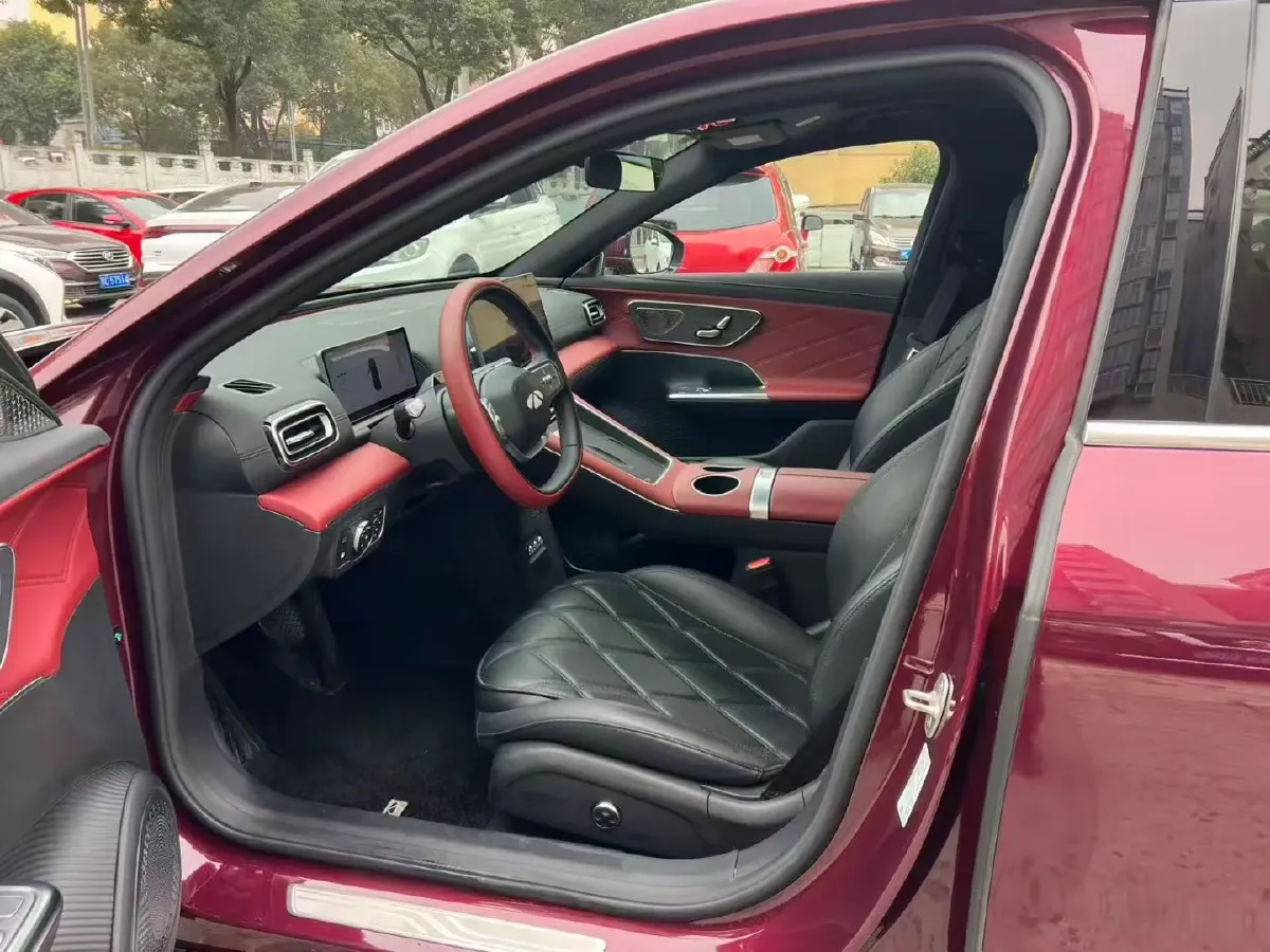 2025 Fulwin FulwinA9L 1.5T 156HP L4 1DHT PHEV,autocango,china used car exporter,china ev exporter,chinese used car exporter,chinese used ev exporter