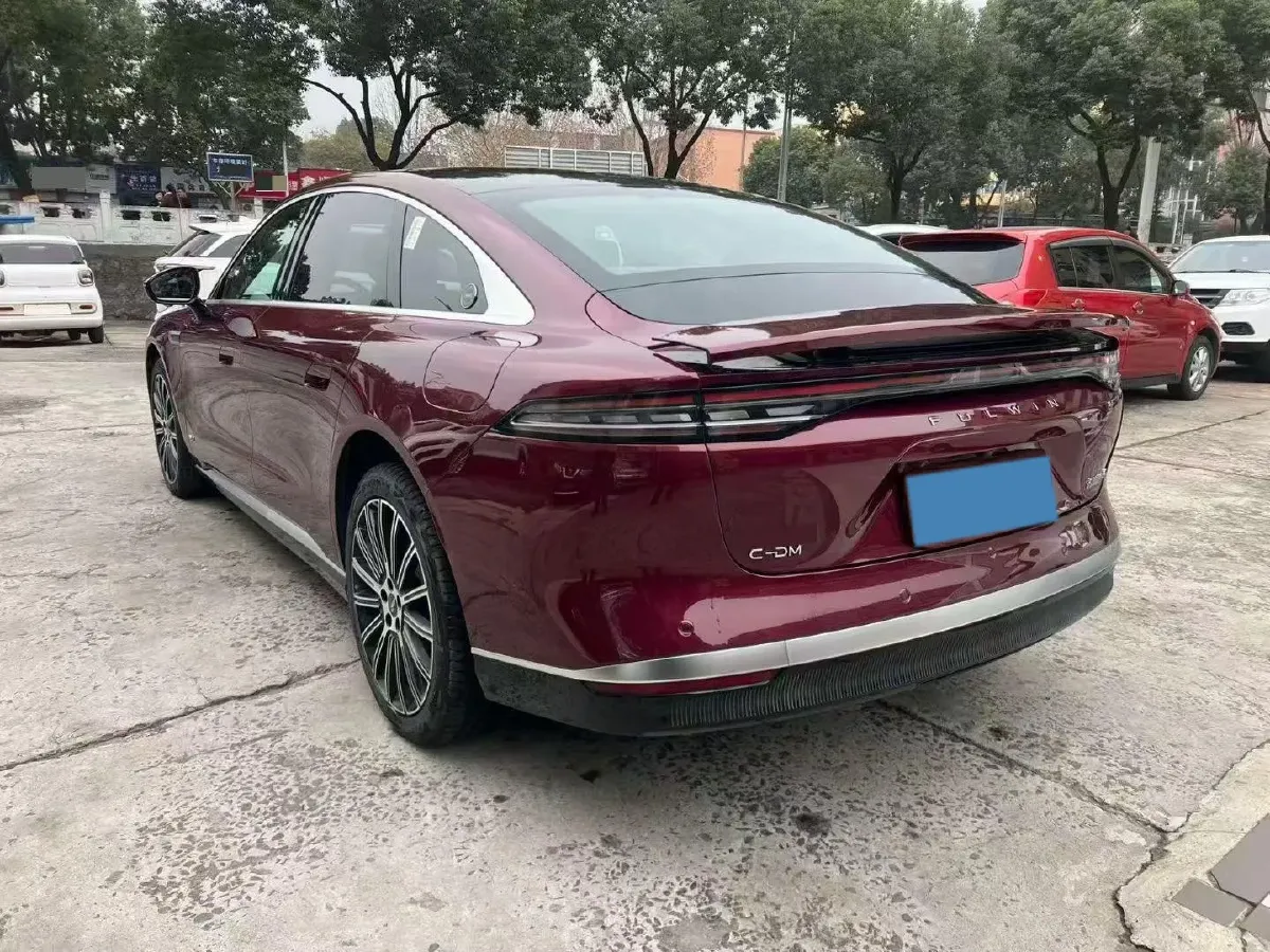 2025 Fulwin FulwinA9L 1.5T 156HP L4 1DHT PHEV,autocango,china used car exporter,china ev exporter,chinese used car exporter,chinese used ev exporter